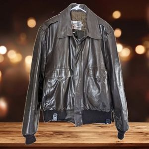 vintage- 60s/70s Aviator Style Heavy Leather Jacket.